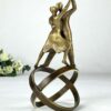 Livets dans - harmoni og samhold - ekte bronse